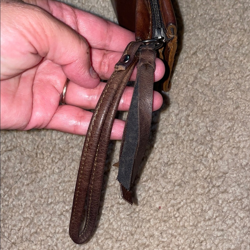 Rough & Tumble Saddle Brown Leather Clutch Wristlet EDC Wallet - Picture 5 of 6